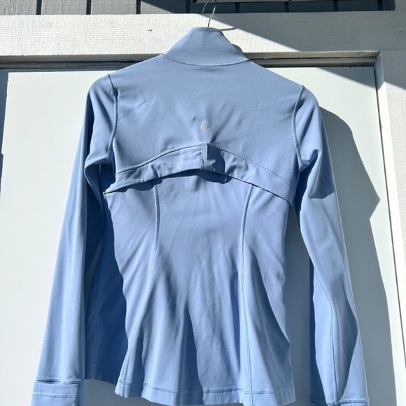 Lululemon Define Jacket in Blue Willow - Picture 2 of 6